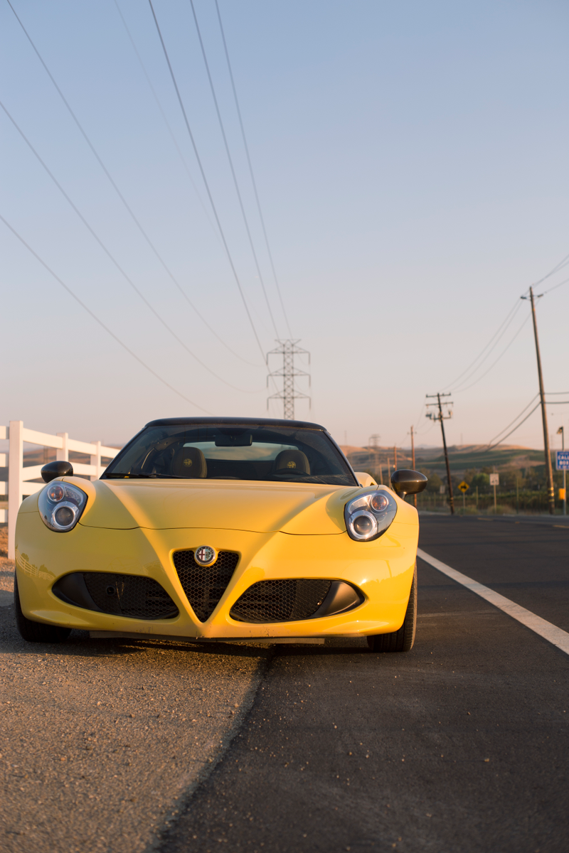 Illustration for article titled What An Alfa Romeo 4C And A Canyon Road Will Teach You About Modern Turbos